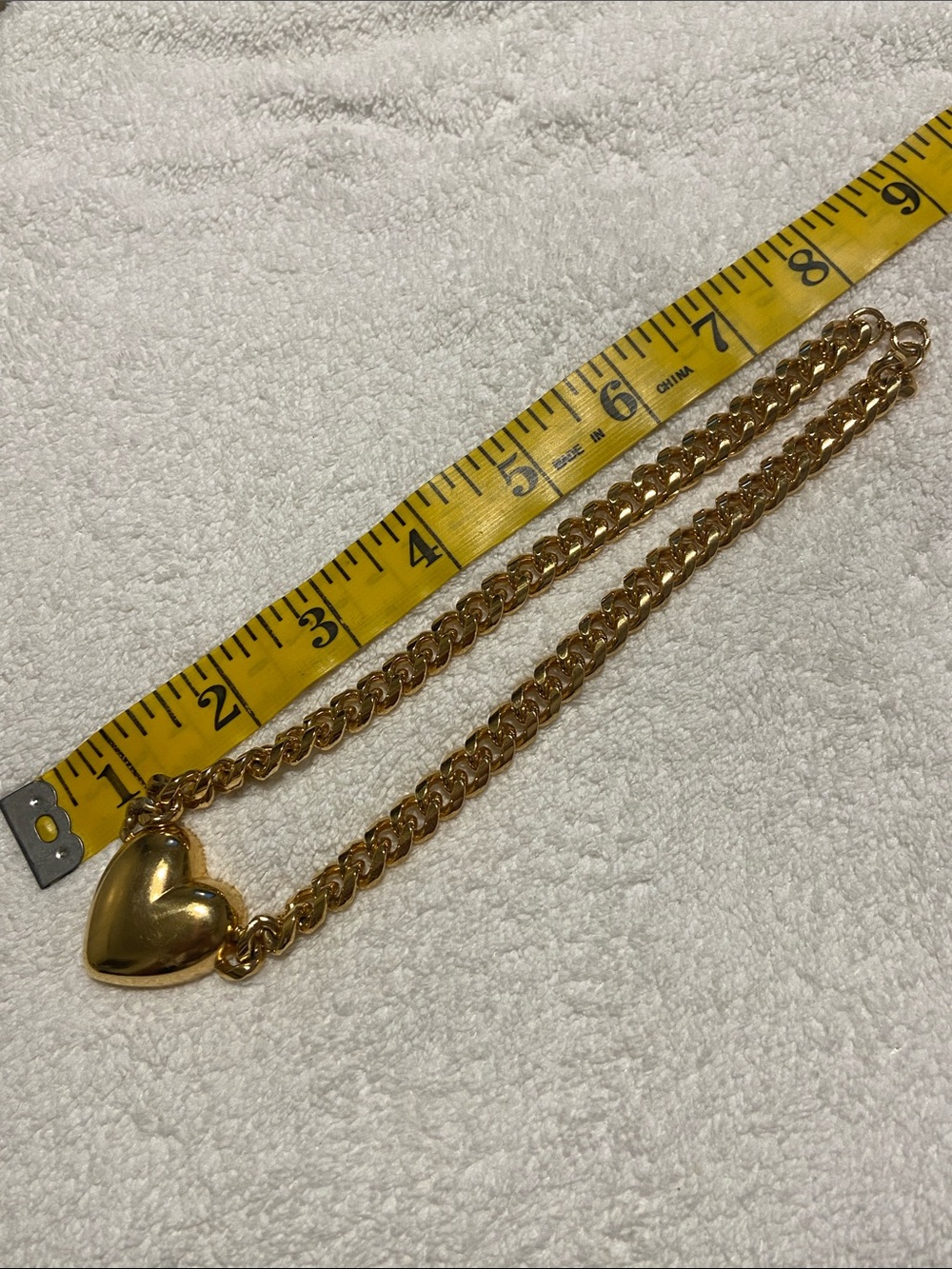 Gold Heart Pendant Chunky Chain Necklace - Women Jewelry - Picture 5 of 7